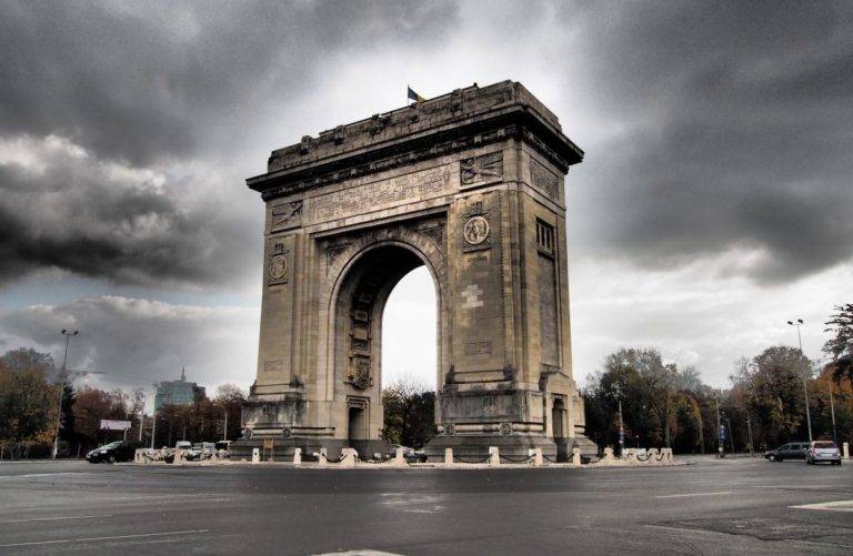 Arcul De Triumf Monument Al Istoriei Românilor Coltisor De Romania 6734